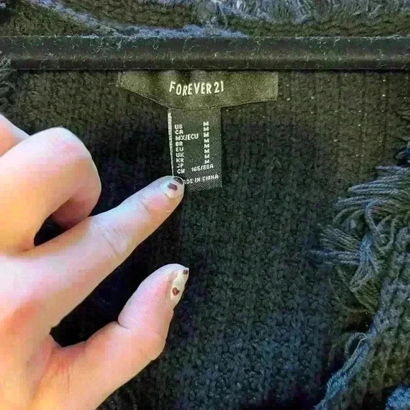 Forever 21 twist knot top sweater - Picture 2 of 9